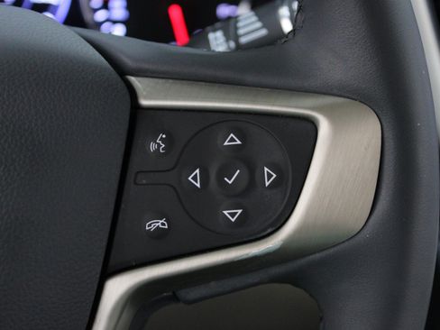 Used 2023 GMC Acadia Denali AWD/4WD image 11