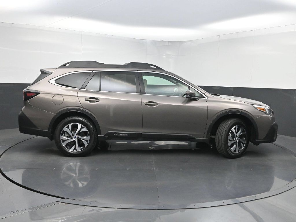 Used 2021 Subaru Outback Limited w/ Popular Package #2 AWD/4WD image 42