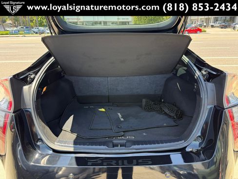 Used 2018 Toyota Prius Two w/ Prius Two Safety Plus Package FWD image 10