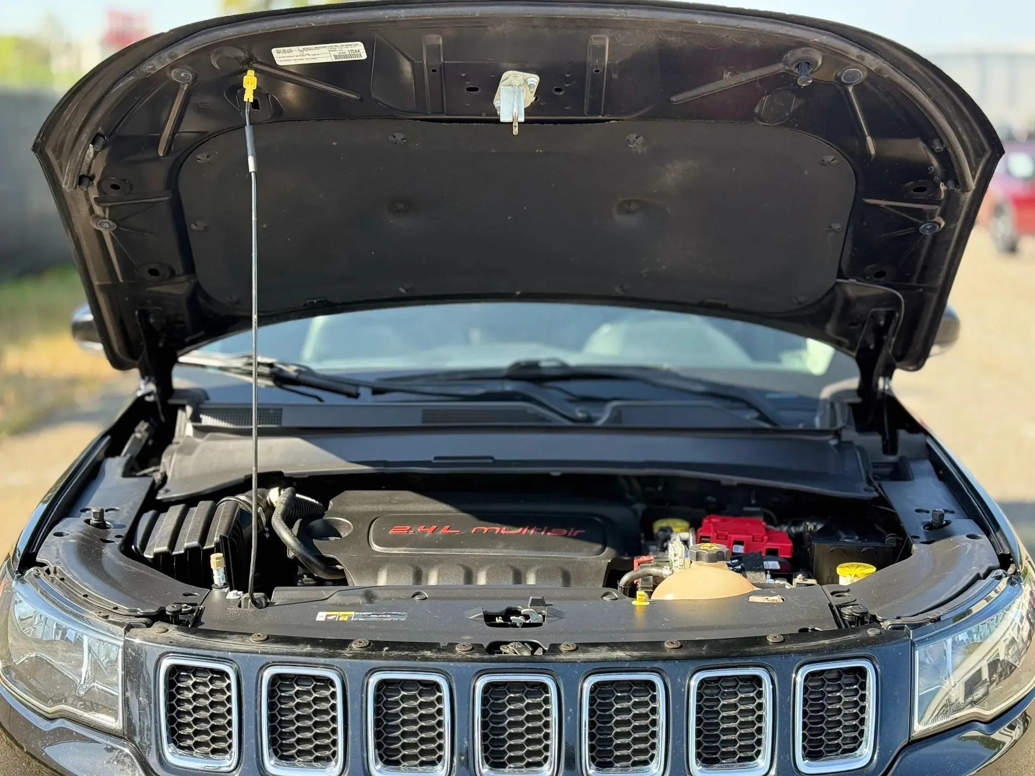 Used 2019 Jeep Compass Limited FWD image 29