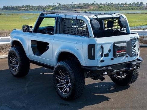 Used 2023 Ford Bronco 2-Door w/ Sasquatch Package AWD/4WD image 11