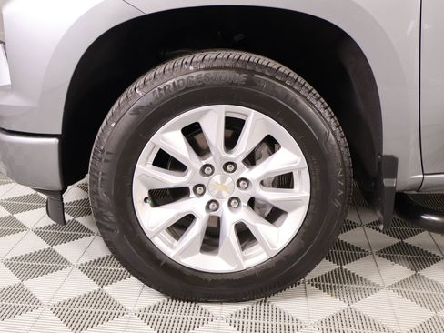 Used 2025 Chevrolet Silverado 1500 Custom RWD image 15