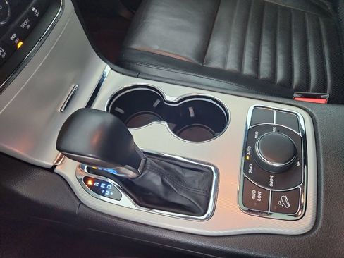 Certified 2018 Jeep Grand Cherokee Limited AWD/4WD image 32