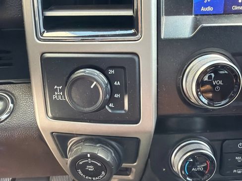 Used 2020 Ford F150 King Ranch w/ Equipment Group 601A Luxury AWD/4WD image 9