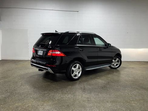 Used 2015 Mercedes-Benz ML 350 4MATIC image 3