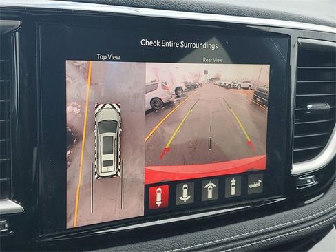 New 2026 Chrysler Pacifica Select image 26