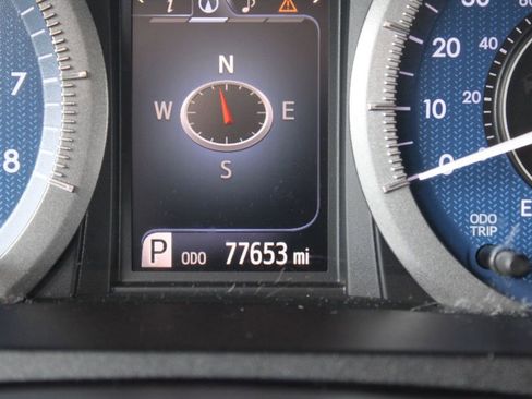 Used 2017 Toyota Sienna XLE Premium image 40
