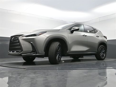 Used 2024 Lexus NX 250 250 Premium image 26