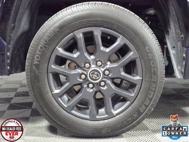 Used 2023 Toyota Tundra Platinum w/ Advanced Package AWD/4WD image 30