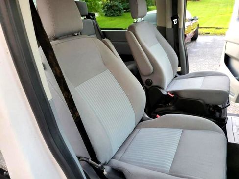 Used 2018 Ford Transit 350 XLT image 55