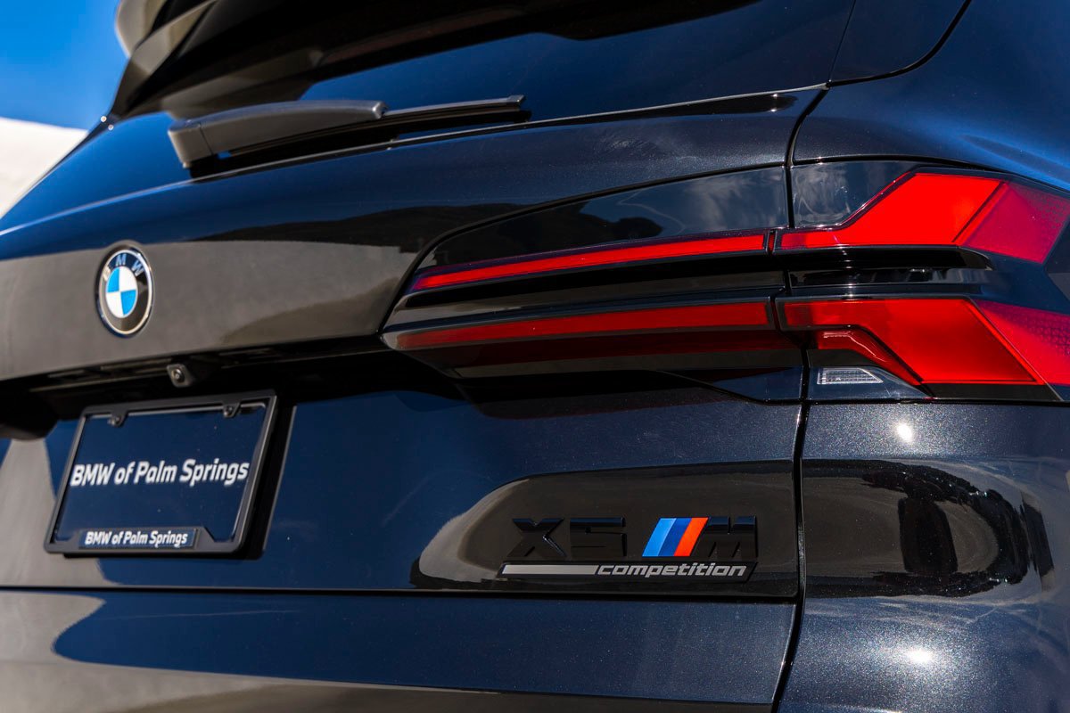 New 2026 BMW X5 M Competition w/ Executive Package AWD/4WD image 10