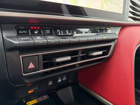 Used 2025 Toyota Camry XSE image 16