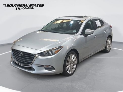 Used 2017 MAZDA MAZDA3 Touring w/ Popular Equipment Package FWD image 1