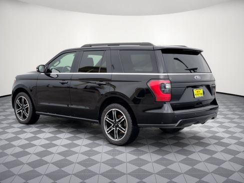 Used 2020 Ford Expedition Limited w/ Equipment Group 303A RWD image 3