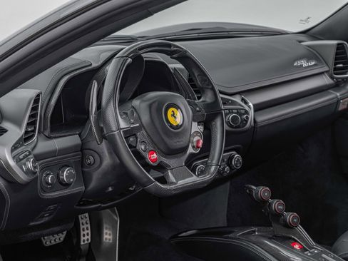 Certified 2012 Ferrari 458 Italia Coupe image 4