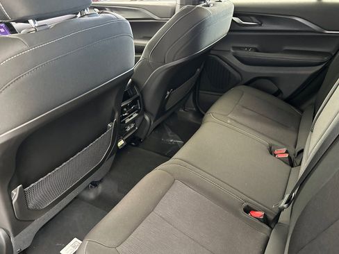 New 2025 Jeep Grand Cherokee Laredo w/ Luxury Tech Group I RWD image 13