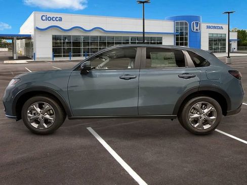 New 2026 Honda HR-V LX image 2