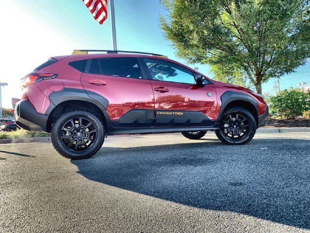 Used 2025 Subaru Crosstrek 2.5i Wilderness w/ Crosstrek Mirror Package AWD/4WD image 9