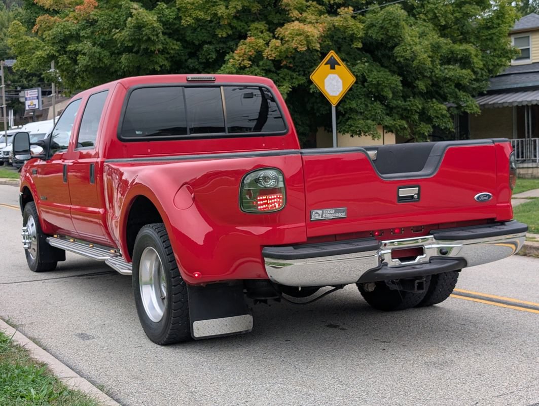 Used 2001 Ford F550 2WD Crew Cab Super Duty image 13