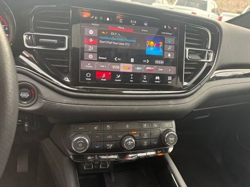 Certified 2022 Dodge Durango Citadel image 19