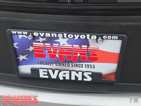 Used 2024 Chevrolet TrailBlazer LT w/ Driver Confidence Package image 30