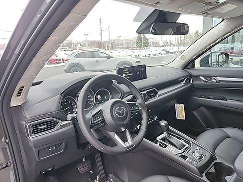 New 2025 MAZDA CX-5 AWD 2.5 S w/ Select Package image 4