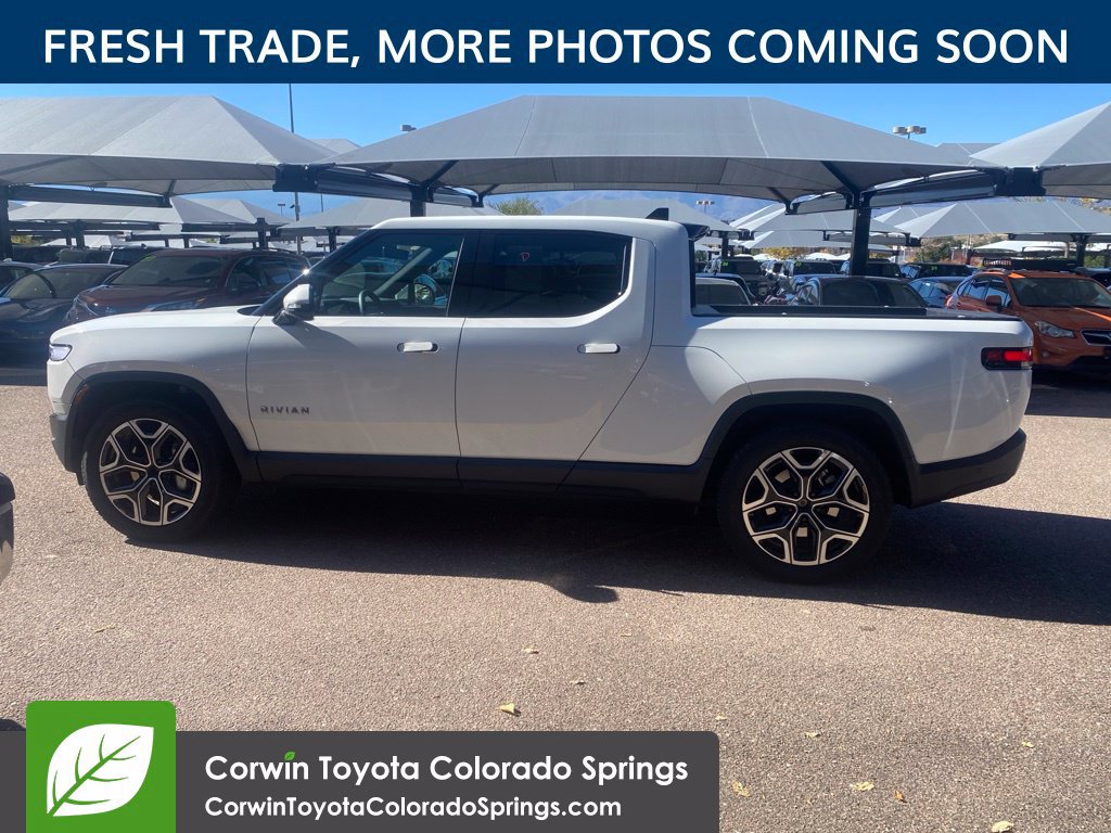 Used 2025 Rivian R1T Adventure Dual AWD/4WD image 4