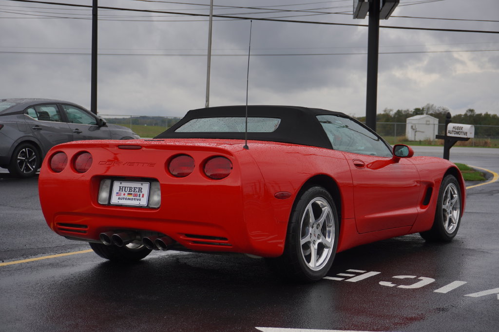 Used 2000 Chevrolet Corvette Convertible w/ Memory Pkg RWD image 8