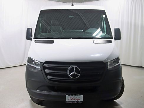 Used 2023 Mercedes-Benz Sprinter 2500 image 8