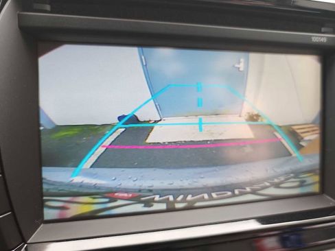 Used 2014 Toyota Corolla LE image 18