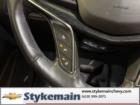 Used 2024 Cadillac XT5 Premium Luxury image 25