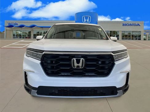 New 2025 Honda Pilot EX-L image 10