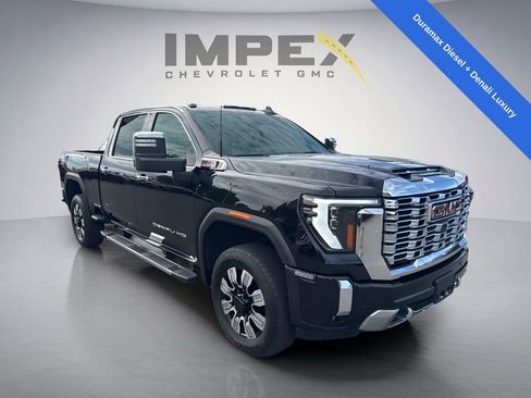 Used 2024 GMC Sierra 3500 Denali AWD/4WD image 8
