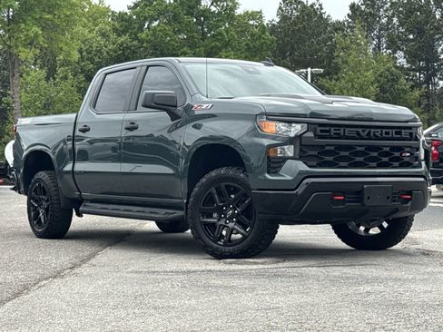 Used 2025 Chevrolet Silverado 1500 Custom Trail Boss image 2
