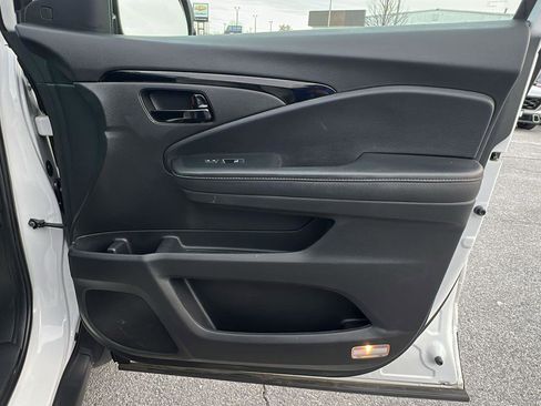 Certified 2023 Honda Passport Elite image 12