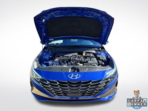 Used 2023 Hyundai Elantra Limited FWD image 18