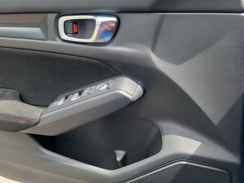 Used 2023 Honda Civic Type R image 14