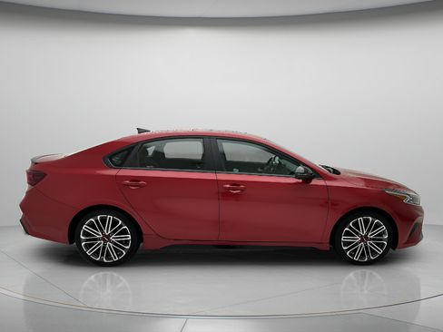 Used 2024 Kia Forte GT w/ GT2 Package FWD image 4