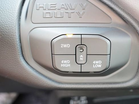 Certified 2026 RAM 2500 Big Horn AWD/4WD image 30