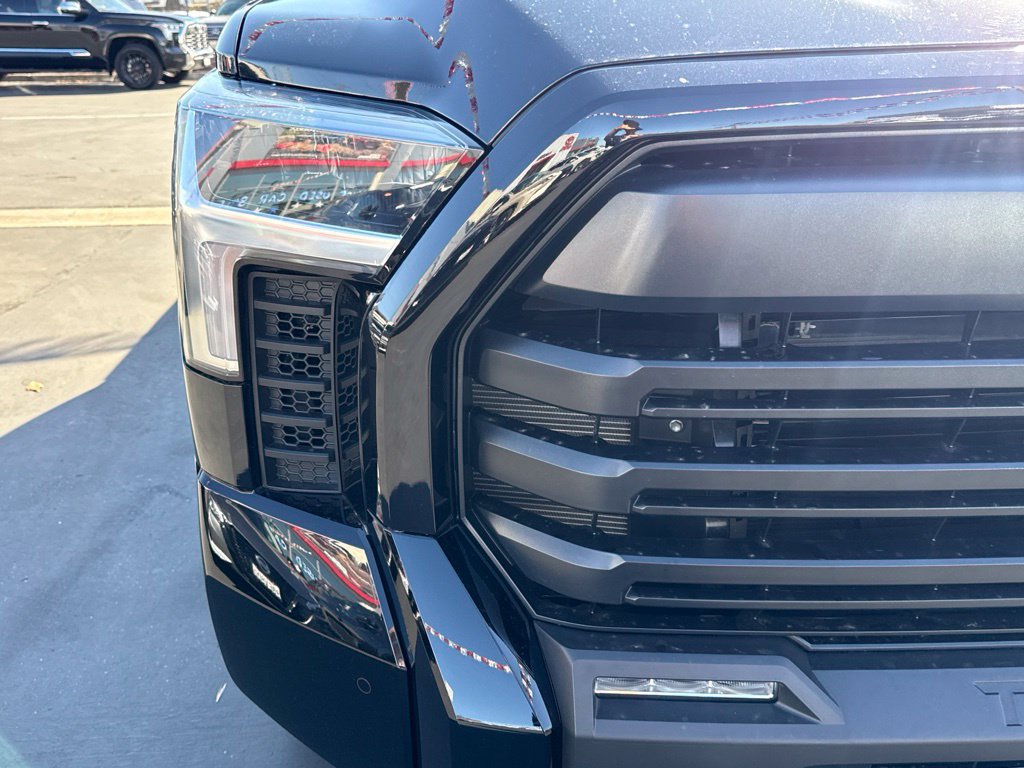 Used 2026 Toyota Tundra SR5 w/ SR5 Convenience Package RWD image 16