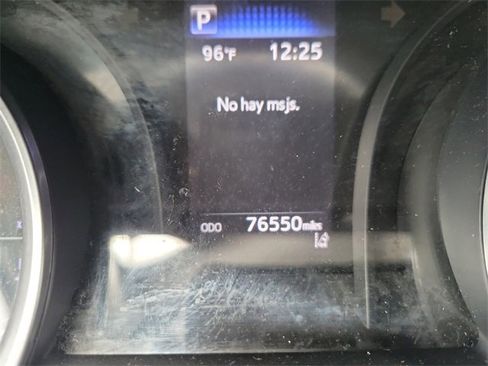 Used 2021 Toyota Camry LE image 19