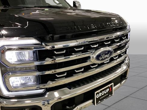 Used 2025 Ford F250 Lariat w/ Lariat Ultimate Package AWD/4WD image 30