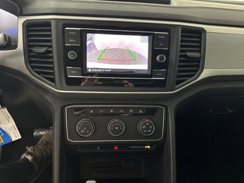 Used 2022 Volkswagen Atlas 4Motion image 22