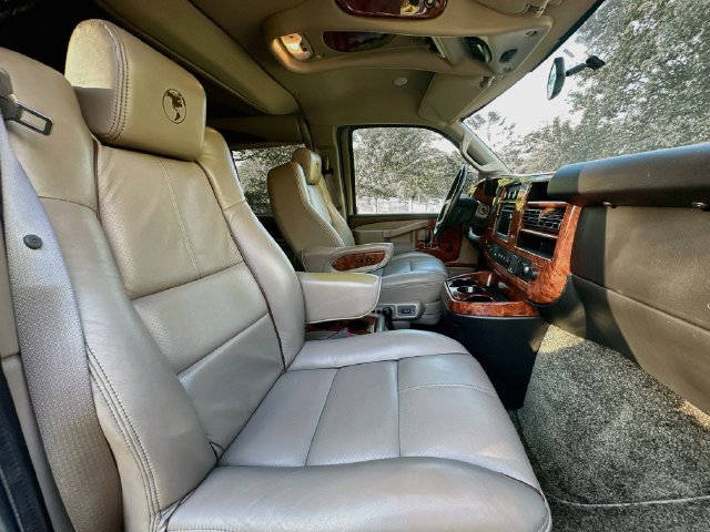 Used 2017 GMC Savana 2500 Extended RWD image 34