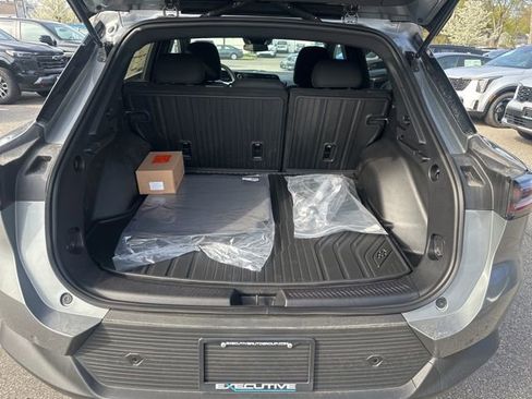 New 2026 Chevrolet Equinox EV LT w/ Comfort Package FWD image 20