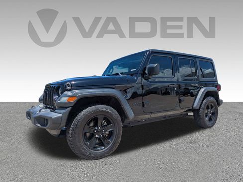 Used 2022 Jeep Wrangler Unlimited Sport AWD/4WD image 2
