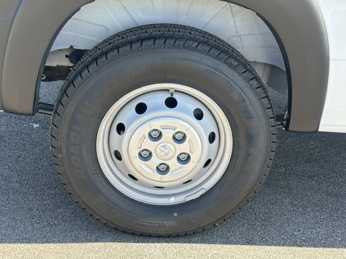 Used 2023 RAM ProMaster 2500 image 19