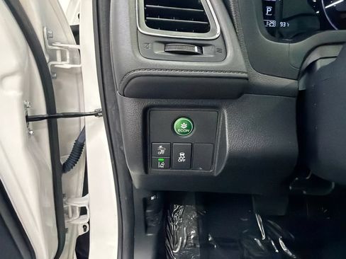 Used 2022 Honda HR-V EX image 31