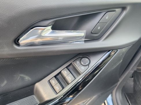 New 2026 Chevrolet Equinox LT w/ Convenience Package II image 60