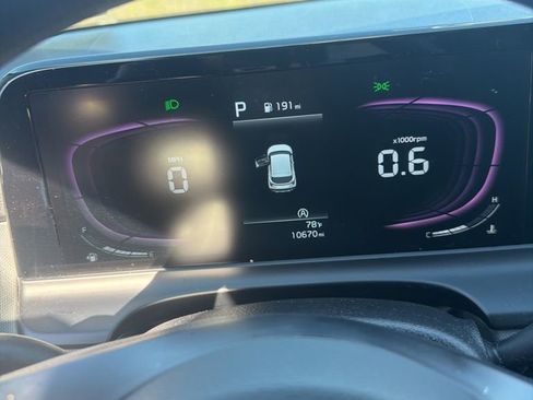 Certified 2024 Kia Seltos LX image 4